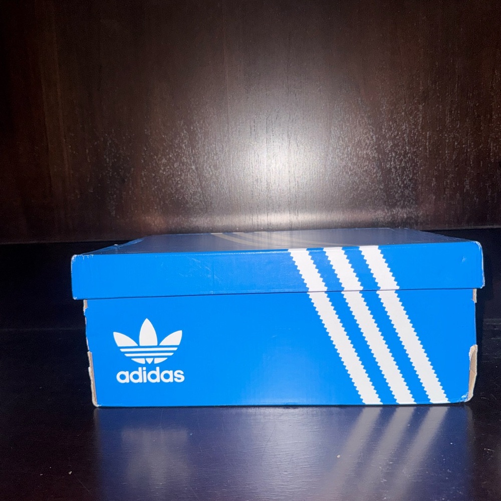 Size-7 Adidad Gazelle J Pink/Green (Brand New)